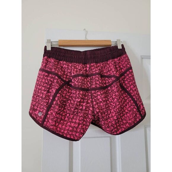 Lululemon Tracker Short III *4-way Stretch Mountain Peaks Bon Bon Bordeaux Drama - Picture 1 of 6